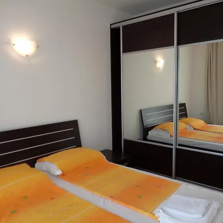 I4 In Sunset 2 * Slantchev Briag