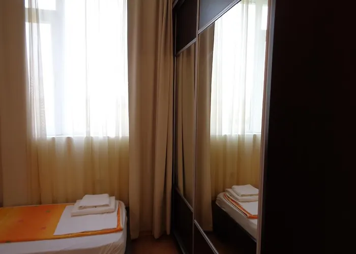 I4 In Sunset 2 Apartment